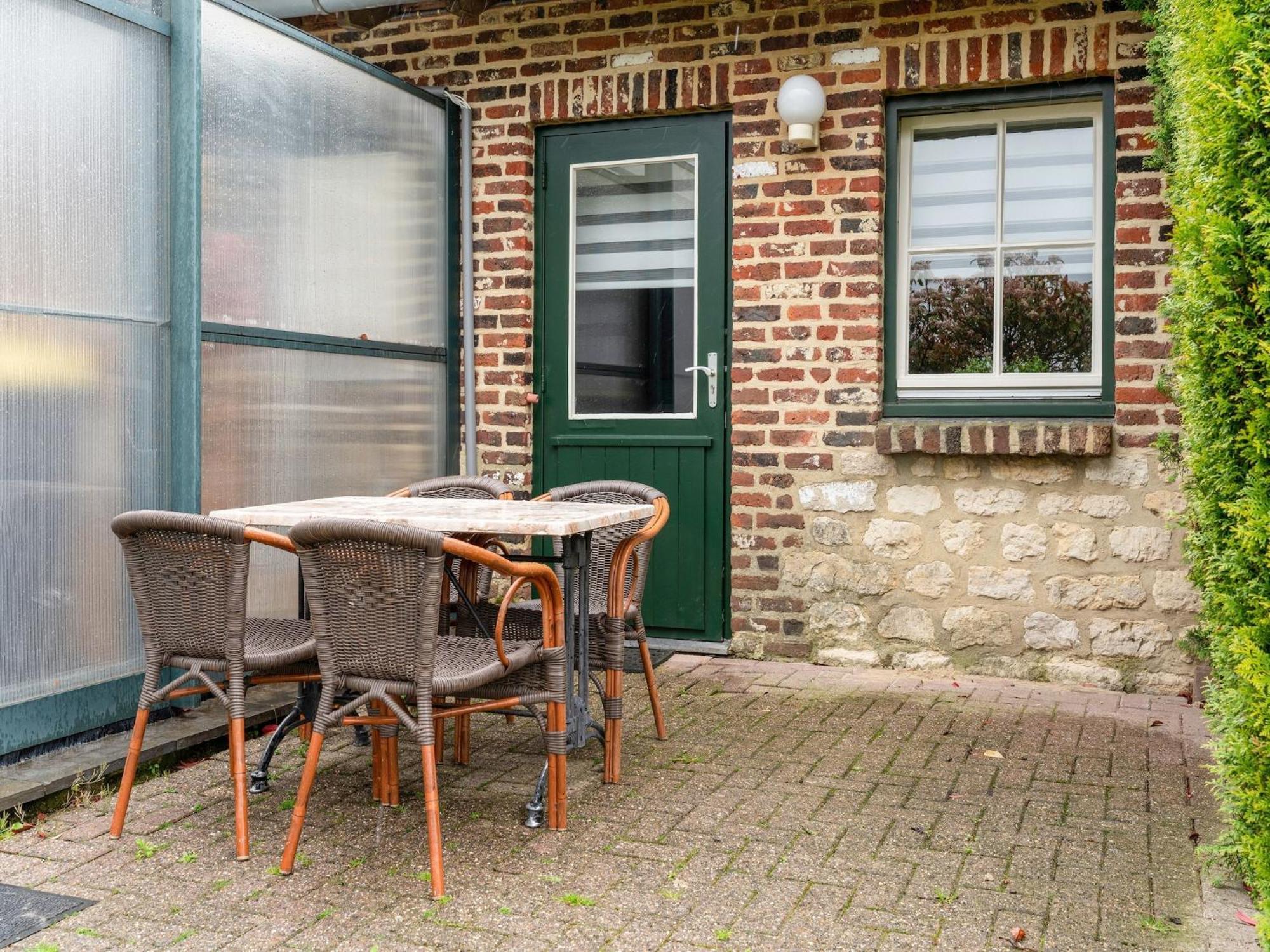 Holiday Homes In Ubachsberg With A Picturesque Garden Exterior foto
